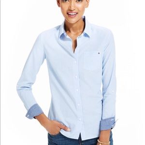 Blue striped shirt 🌸